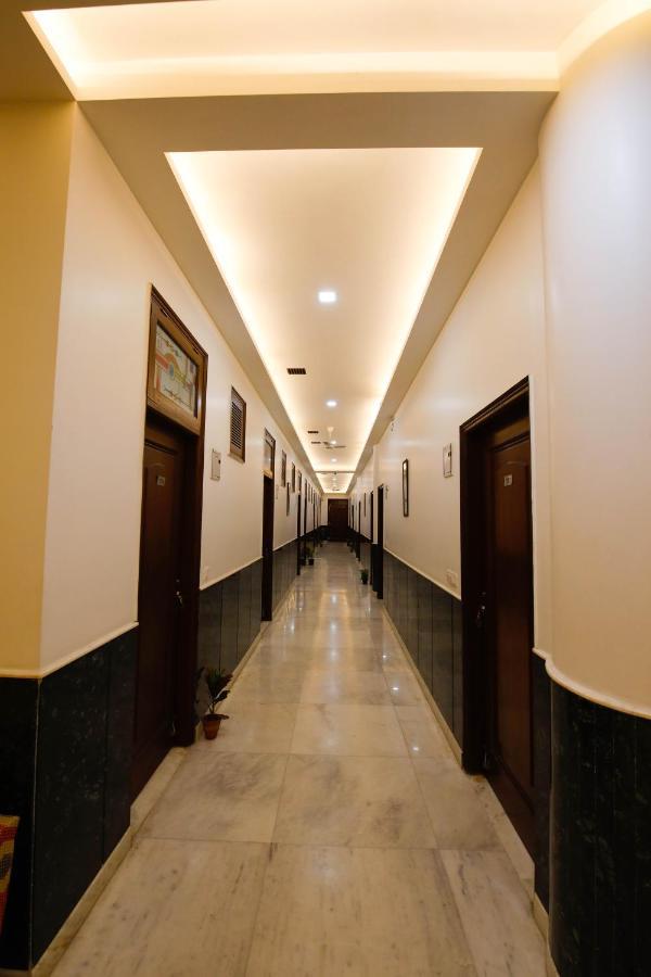 Bed and Breakfast Peepal Tree Residency Nueva Delhi Exterior foto