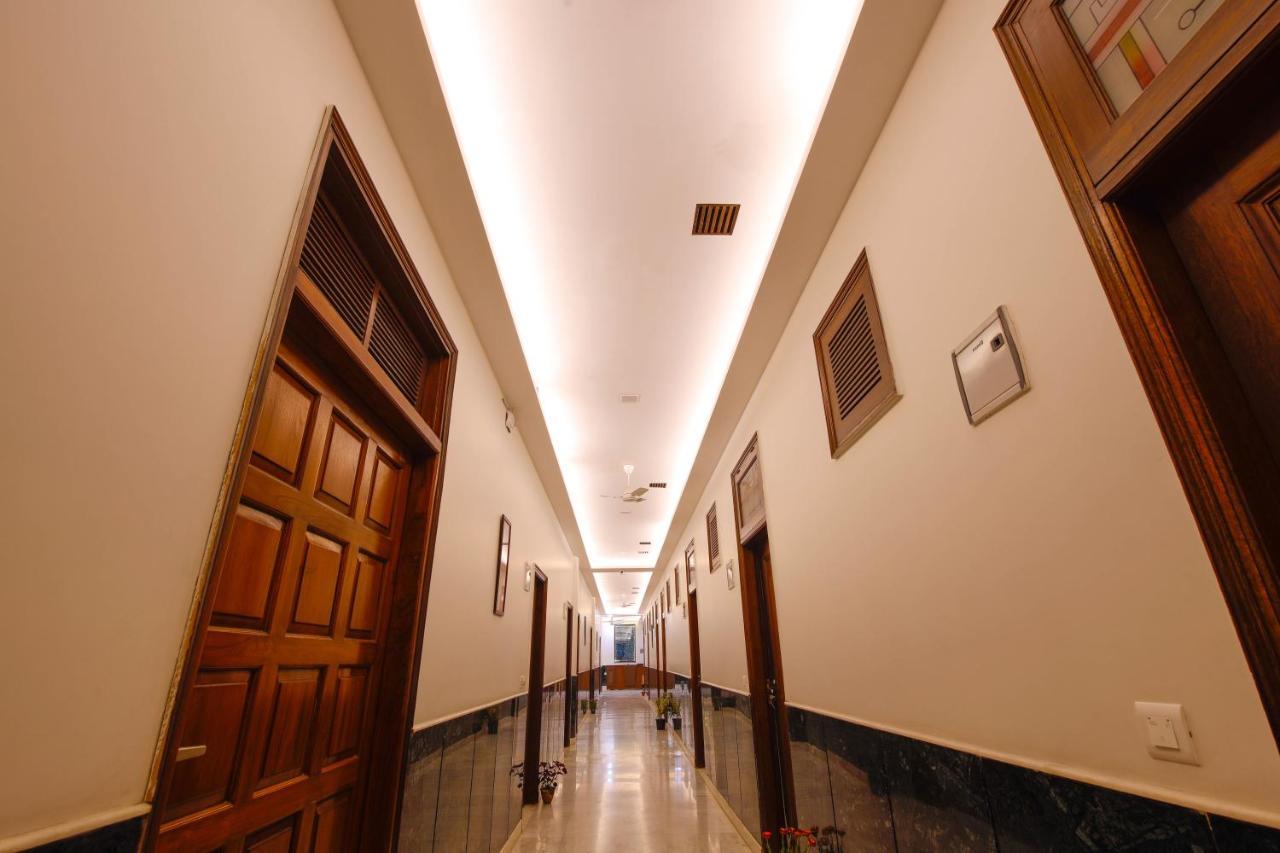 Bed and Breakfast Peepal Tree Residency Nueva Delhi Exterior foto