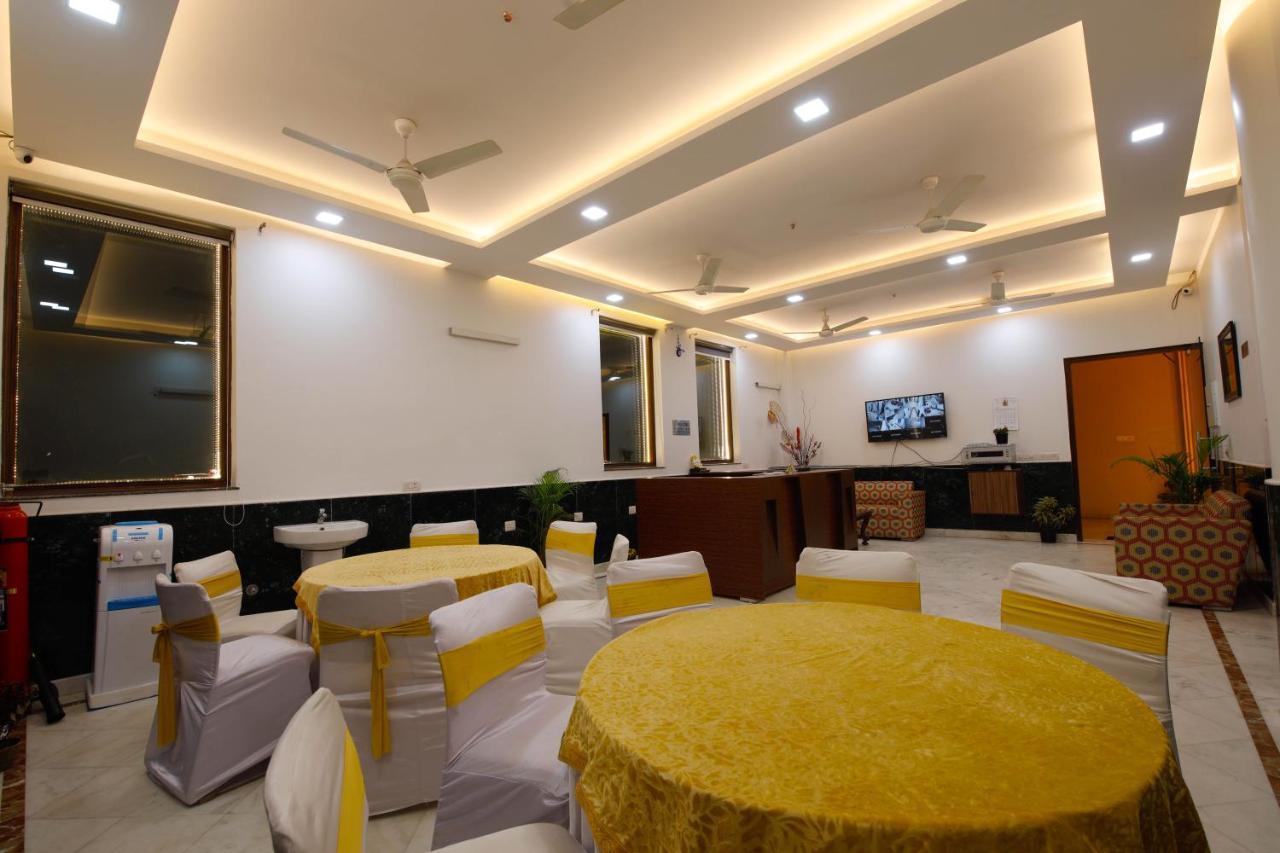 Bed and Breakfast Peepal Tree Residency Nueva Delhi Exterior foto