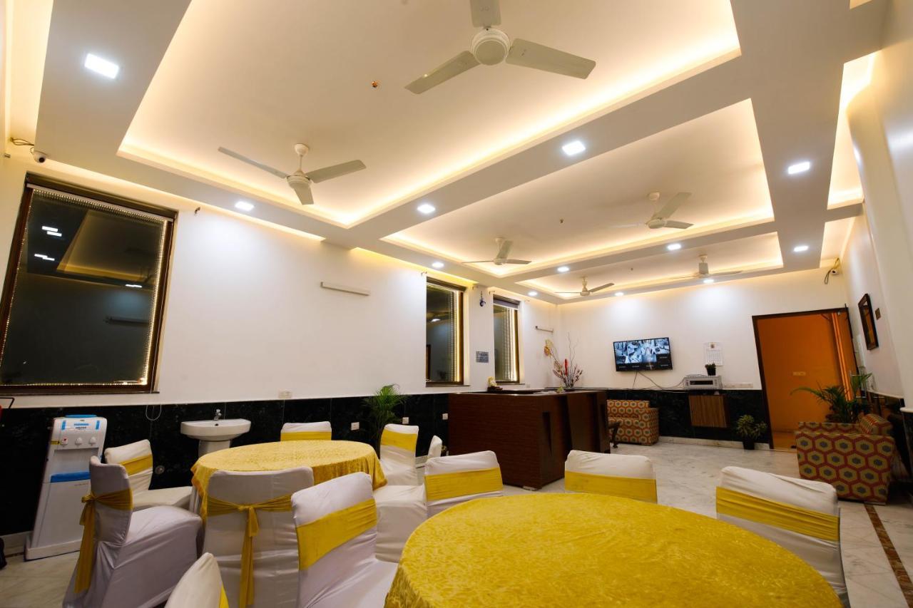 Bed and Breakfast Peepal Tree Residency Nueva Delhi Exterior foto