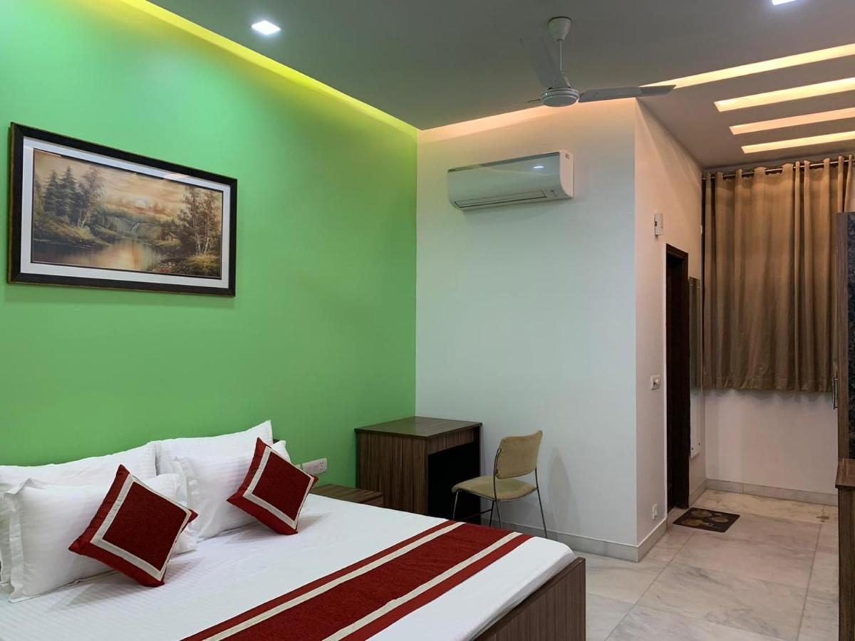 Bed and Breakfast Peepal Tree Residency Nueva Delhi Exterior foto